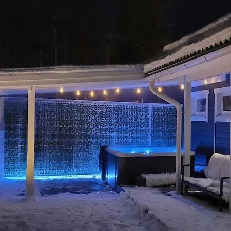 Cozy Villa, Hot Tube And Cinema * רובניימי