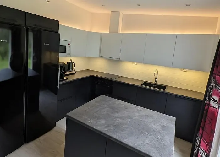 Cozy Villa, Hot Tube And Cinema וילה *