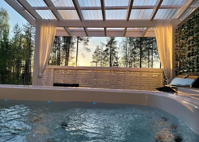 וילה Cozy Villa, Hot Tube And Cinema *