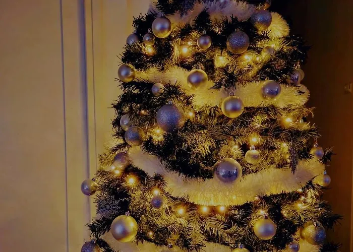 Cozy Villa, Hot Tube And Cinema וילה *